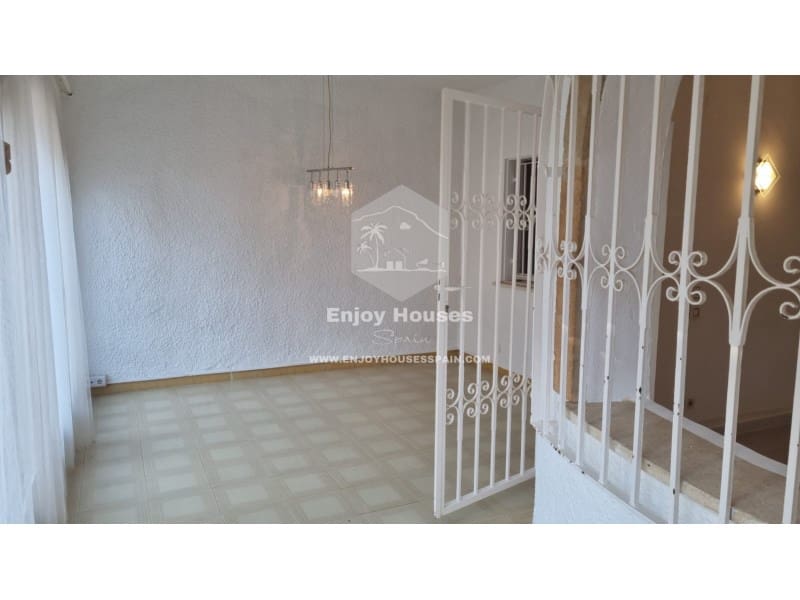 Apartamento de 3 habitaciones en Dénia en venta - 385.000 € (Ref: 9263880)