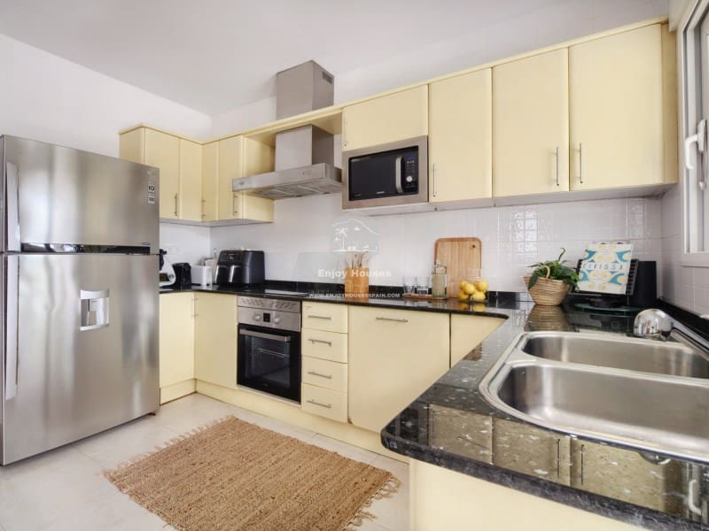 5 makuuhuone Huvila myytävänä paikassa Javea / Xabia mukana uima-altaan - 995 000 € (Ref: 9265652)