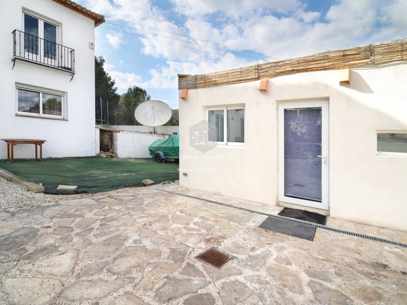 5 makuuhuone Huvila myytävänä paikassa Javea / Xabia mukana uima-altaan - 995 000 € (Ref: 9265652)