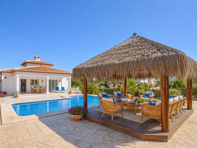 5 sovrum Villa till salu i Partides comunes - Adsubia, Javea / Xàbia med pool - 870 000 € (Ref: 9265652)