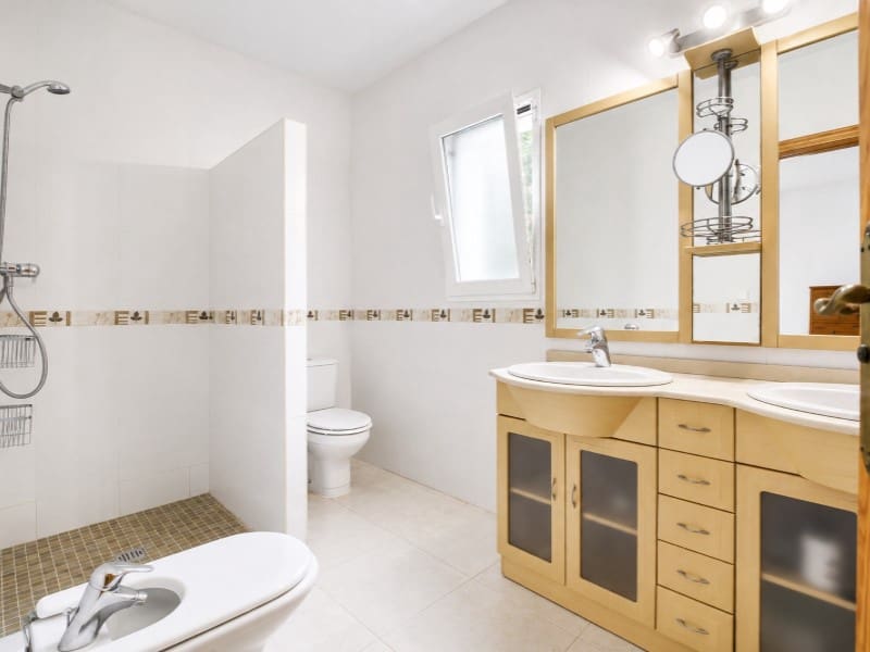 5 soveværelse Villa til salg i Javea / Xabia med swimmingpool - € 870.000 (Ref: 9265652)