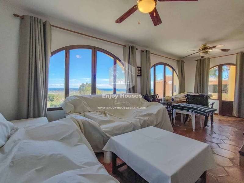 3 bedroom Villa for sale in Cumbre del Sol - € 450,000 (Ref: 9272558)