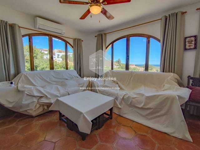 3 soverom Villa til salgs i Cumbre del Sol, Benitachell / Benitatxell - € 450 000 (Ref: 9272558)