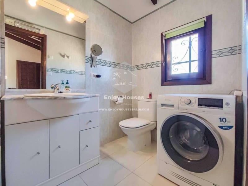 3 bedroom Villa for sale in Cumbre del Sol - € 450,000 (Ref: 9272558)