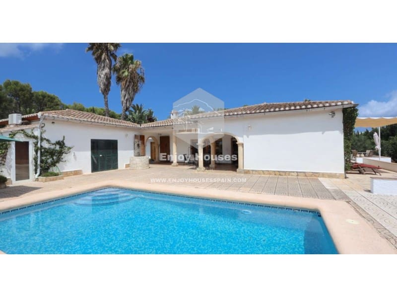 5 soveværelse Villa til salg i Denia - € 685.000 (Ref: 9288119)