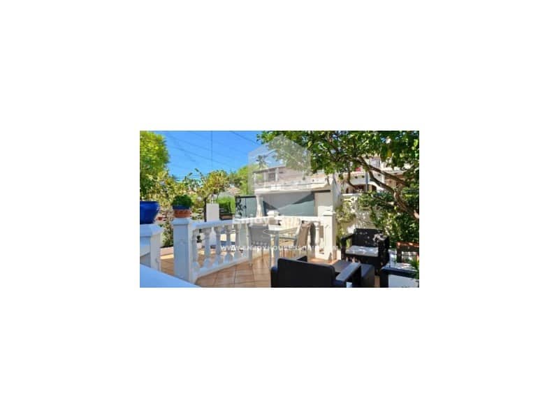 5 sovrum Villa till salu i Denia med pool - 440 000 € (Ref: 9291268)