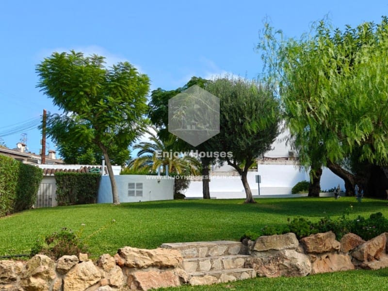 5 sovrum Villa till salu i Denia med pool - 440 000 € (Ref: 9291268)