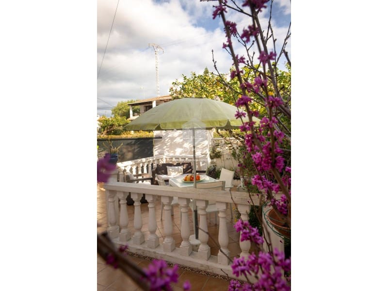 5 sovrum Villa till salu i Denia med pool - 440 000 € (Ref: 9291268)