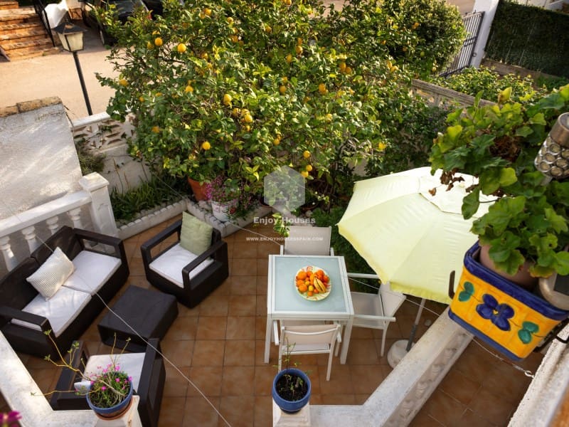 5 sovrum Villa till salu i Denia med pool - 440 000 € (Ref: 9291268)