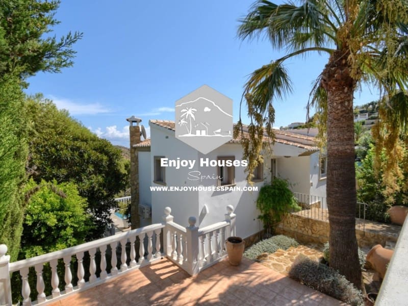 4 bedroom Villa for sale in Javea / Xabia - € 1,295,000 (Ref: 9301015)