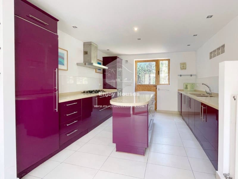 5 soveværelse Villa til salg i Javea / Xabia med swimmingpool - € 769.000 (Ref: 9353375)