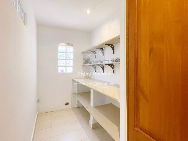 5 soveværelse Villa til salg i Javea / Xabia med swimmingpool - € 769.000 (Ref: 9353375)