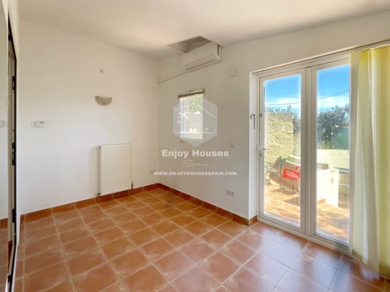 5 soveværelse Villa til salg i Javea / Xabia med swimmingpool - € 769.000 (Ref: 9353375)