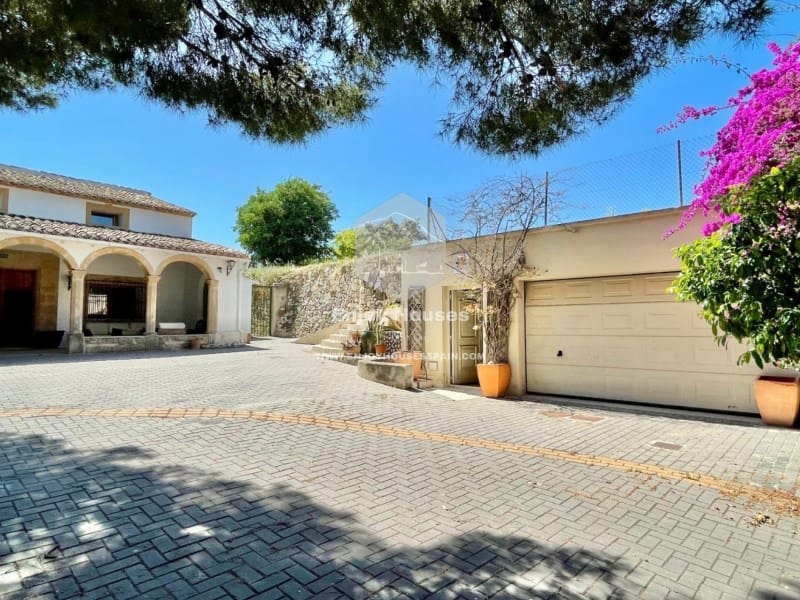 5 soveværelse Villa til salg i Javea / Xabia med swimmingpool - € 769.000 (Ref: 9353375)