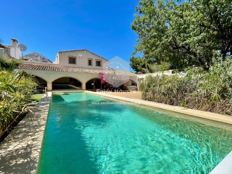 5 soveværelse Villa til salg i Javea / Xabia med swimmingpool - € 769.000 (Ref: 9353375)