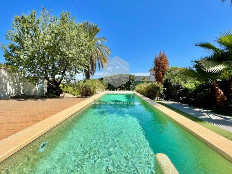 5 soveværelse Villa til salg i Javea / Xabia med swimmingpool - € 769.000 (Ref: 9353375)