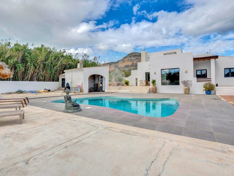 4 slaapkamer Villa te koop in Javea / Xabia - € 995.000 (Ref: 9356564)