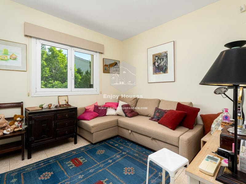 4 soveværelse Villa til salg i Altea la Vella med swimmingpool garage - € 800.000 (Ref: 9371500)