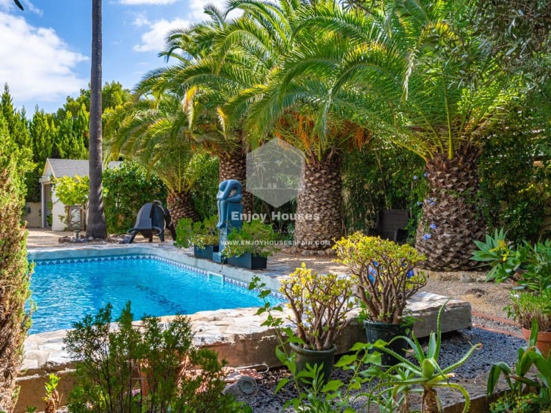 4 soveværelse Villa til salg i Altea la Vella med swimmingpool garage - € 800.000 (Ref: 9371500)