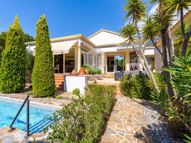 4 sypialnia Willa na sprzedaż w Altea la Vella, Altea z basenem garażem - 800 000 € (Ref: 9371500)