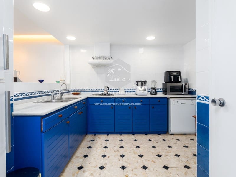 3 bedroom Apartment for sale in Altea la Vella with garage - € 385,000 (Ref: 9371501)