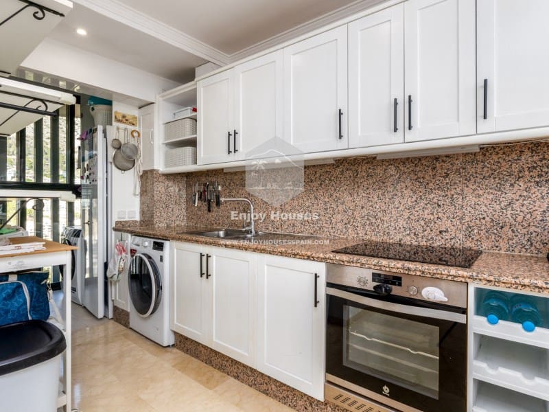 2 sovrum Takvåning till salu i Altea med garage - 650 000 € (Ref: 9371502)