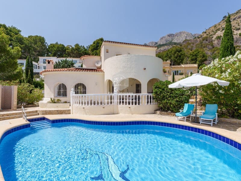 3 bedroom Villa for sale in Altea la Vella with pool - € 725,000 (Ref: 9371505)