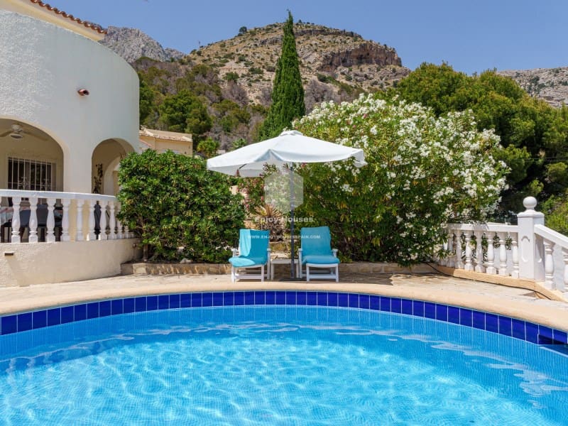 3 bedroom Villa for sale in Altea la Vella with pool - € 725,000 (Ref: 9371505)