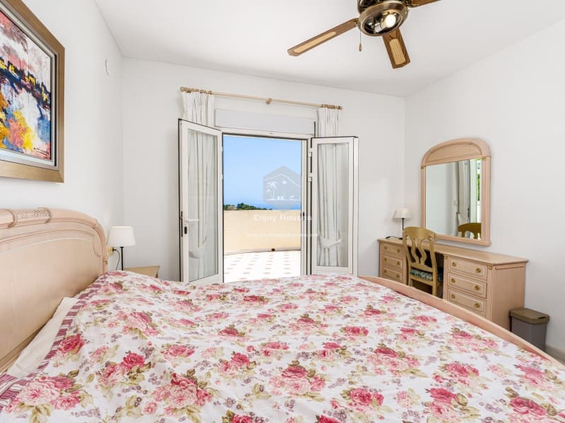 3 bedroom Villa for sale in Altea la Vella with pool - € 725,000 (Ref: 9371505)