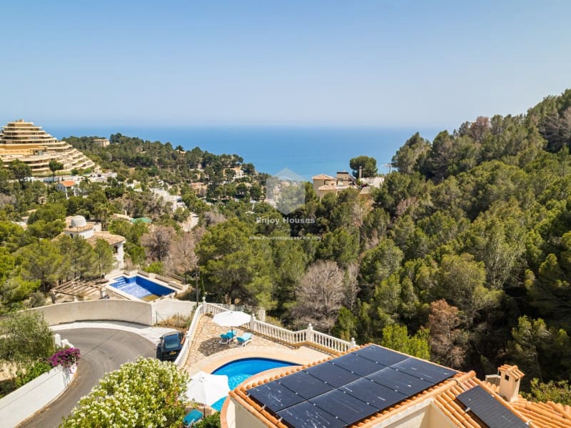 3 bedroom Villa for sale in Altea la Vella with pool - € 725,000 (Ref: 9371505)