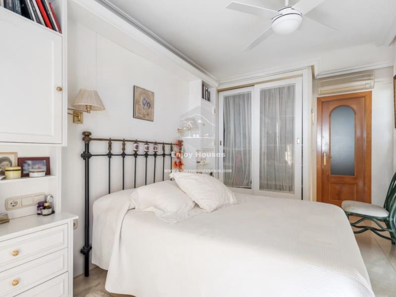 2 soveværelse Lejlighed til salg i Altea - € 399.000 (Ref: 9371506)