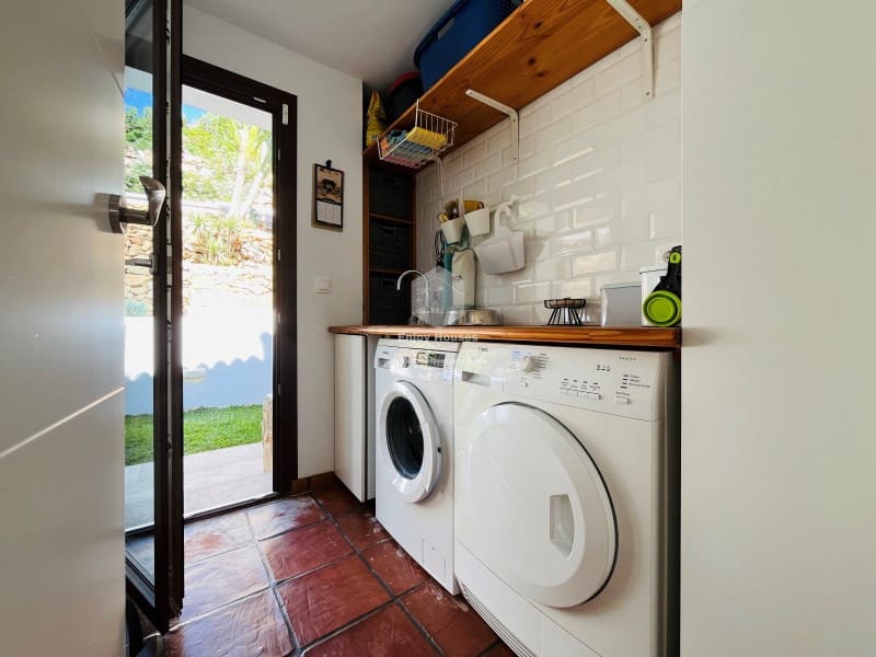 4 bedroom Villa for sale in Javea / Xabia with pool garage - € 845,000 (Ref: 9374663)