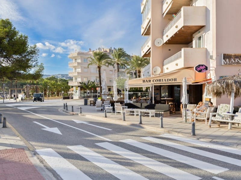 Restaurant/Bar til salg i Moraira - € 1.495.000 (Ref: 9375293)