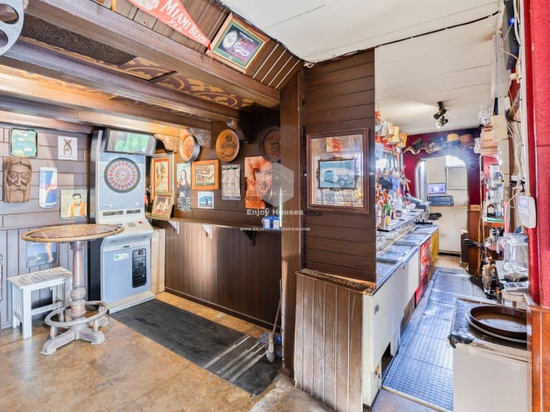 Restaurant/Bar til salg i Moraira - € 1.495.000 (Ref: 9375293)