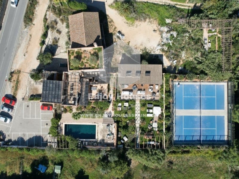 14 makuuhuone Ravintola/baari myytävänä paikassa Javea / Xabia mukana 
autotalli - 1 300 000 € (Ref: 9377933)