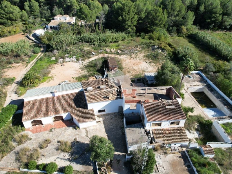 14 makuuhuone Ravintola/baari myytävänä paikassa Javea / Xabia mukana 
autotalli - 1 300 000 € (Ref: 9377933)