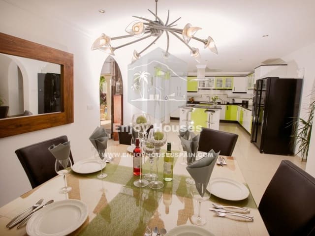 4 makuuhuone Huvila myytävänä paikassa Portichol - Balcón al Mar, Javea / Xàbia mukana 
autotalli - 750 000 € (Ref: 9415348)