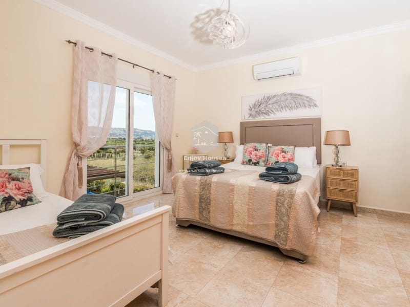 6 bedroom Villa for sale in Javea / Xabia with pool - € 1,500,000 (Ref: 9415349)