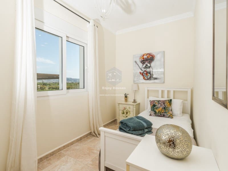 6 bedroom Villa for sale in Javea / Xabia with pool - € 1,500,000 (Ref: 9415349)