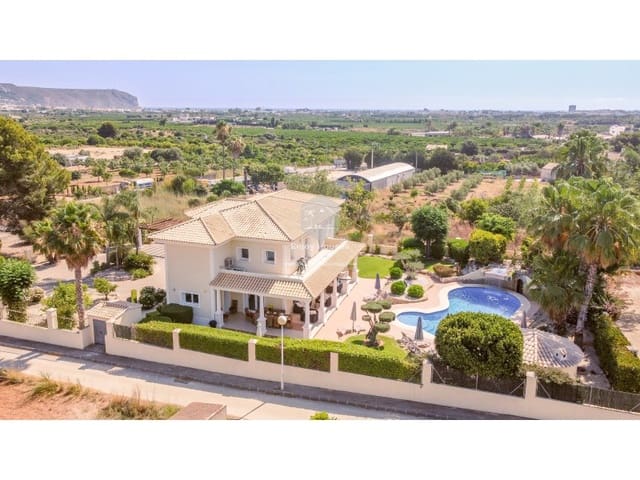 6 soveværelse Villa til salg i Partides comunes - Adsubia, Javea / Xàbia med swimmingpool - € 1.500.000 (Ref: 9415349)