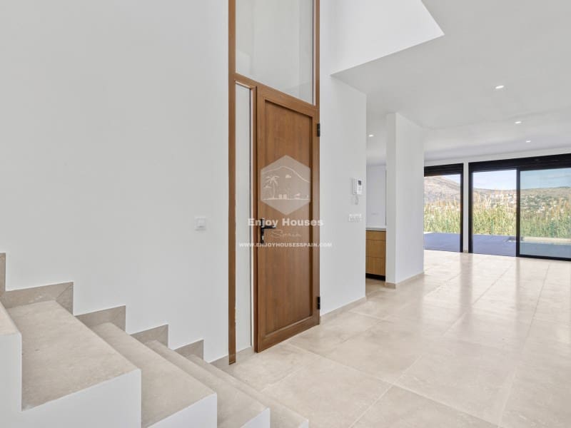 Chalet de 3 habitaciones en Javea / Xàbia en venta con piscina - 1.300.000 € (Ref: 9421682)