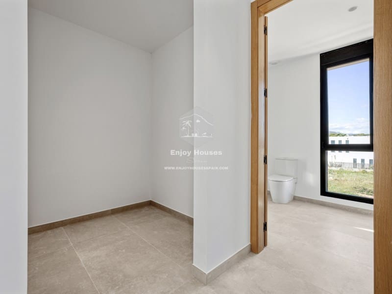 Chalet de 3 habitaciones en Javea / Xàbia en venta con piscina - 1.300.000 € (Ref: 9421682)