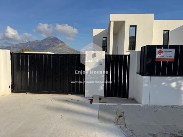 3 quarto Moradia para venda em Partides comunes - Adsubia, Javea / Xàbia com piscina - 1 300 000 € (Ref: 9421682)