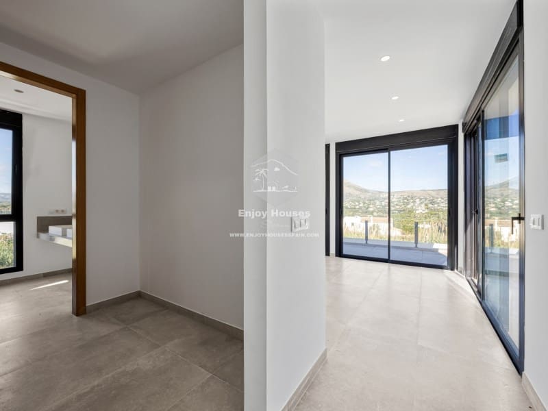 Chalet de 3 habitaciones en Javea / Xàbia en venta con piscina - 1.300.000 € (Ref: 9421682)