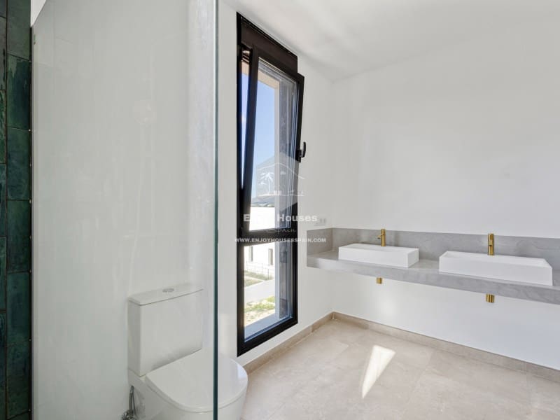 Chalet de 3 habitaciones en Javea / Xàbia en venta con piscina - 1.300.000 € (Ref: 9421682)