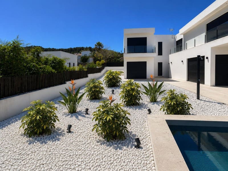 3 bedroom Villa for sale in Javea / Xabia with pool - € 1,300,000 (Ref: 9421682)