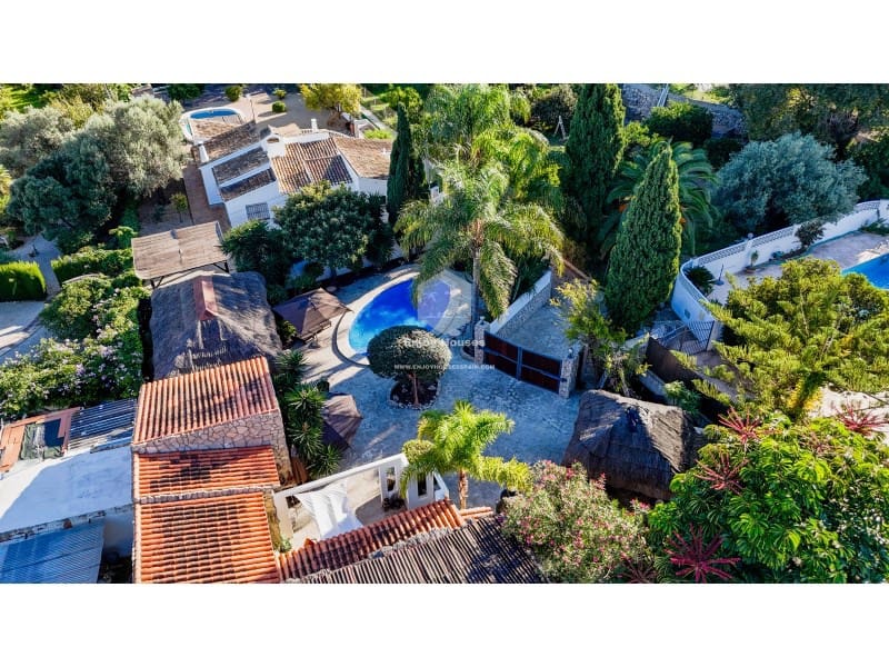 4 bedroom Finca/Country House for sale in Javea / Xabia with pool - € 895,000 (Ref: 9421684)