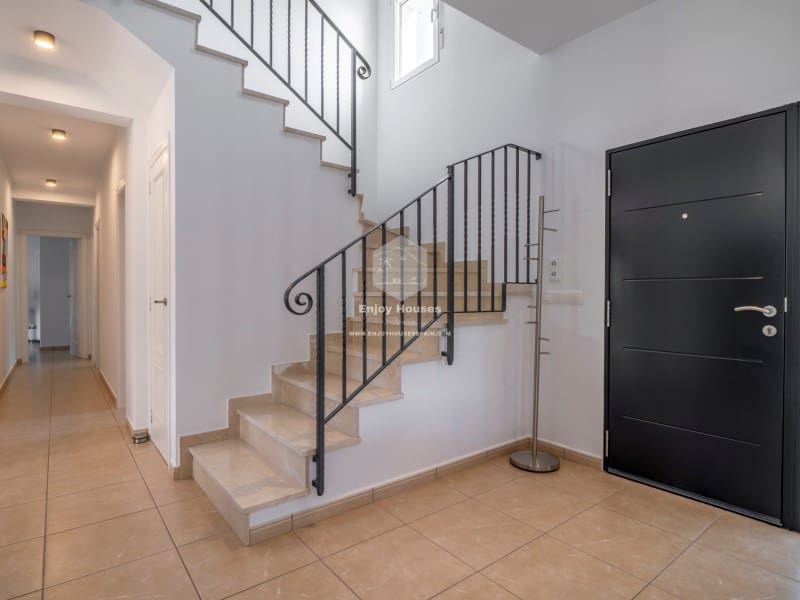 3 bedroom Villa for sale in Javea / Xabia with pool - € 899,000 (Ref: 9421685)