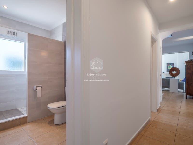 3 bedroom Villa for sale in Javea / Xabia with pool - € 899,000 (Ref: 9421685)