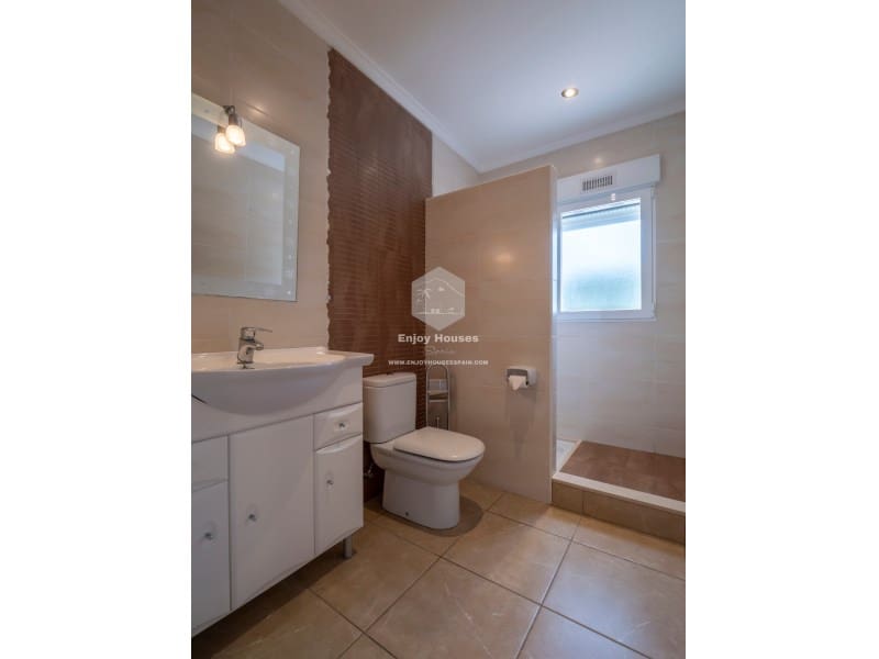 3 bedroom Villa for sale in Javea / Xabia with pool - € 899,000 (Ref: 9421685)